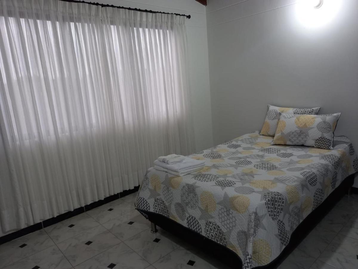 Apartamento En Guatape Apartment Exterior photo